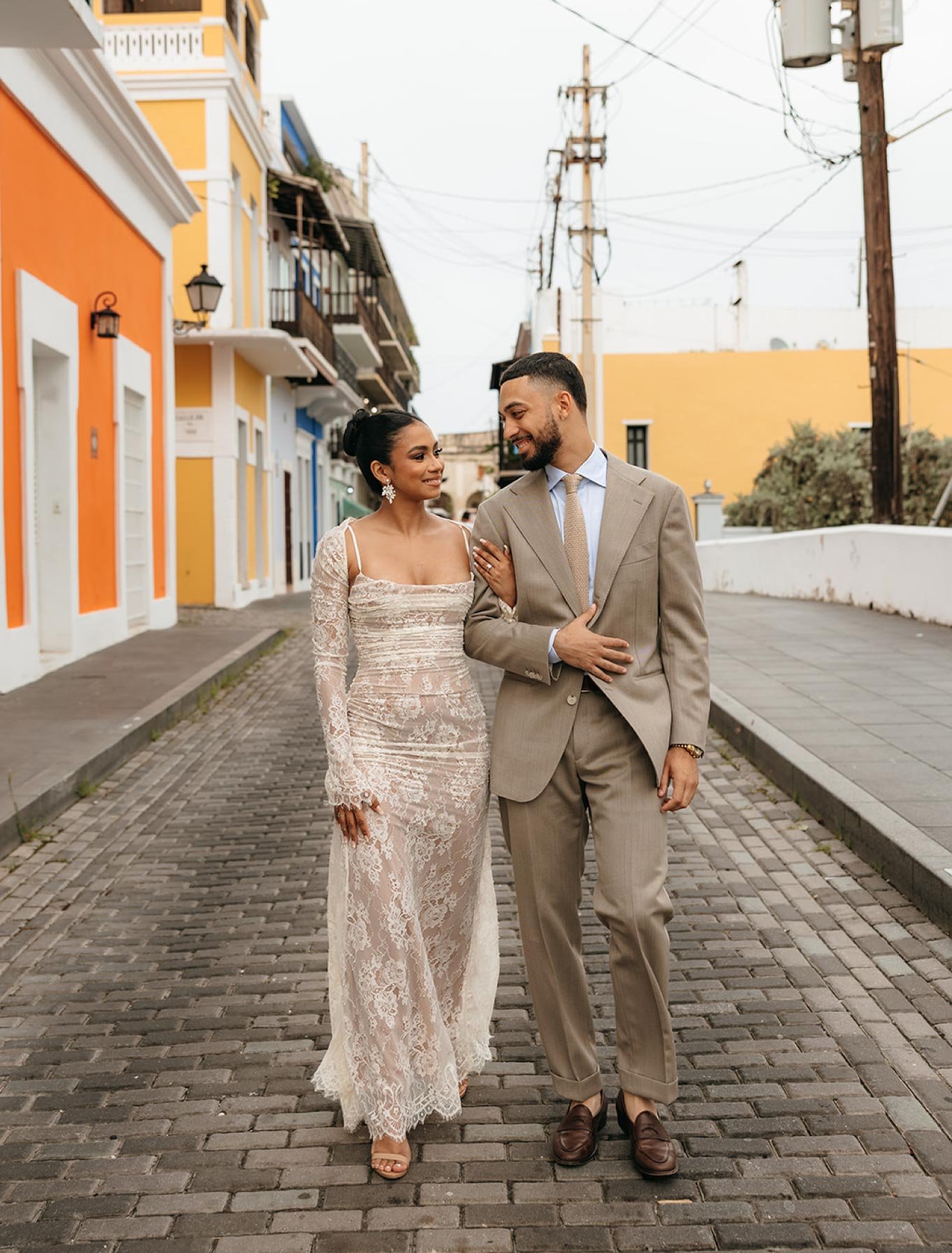 Brittney-&-Raymond-faqs